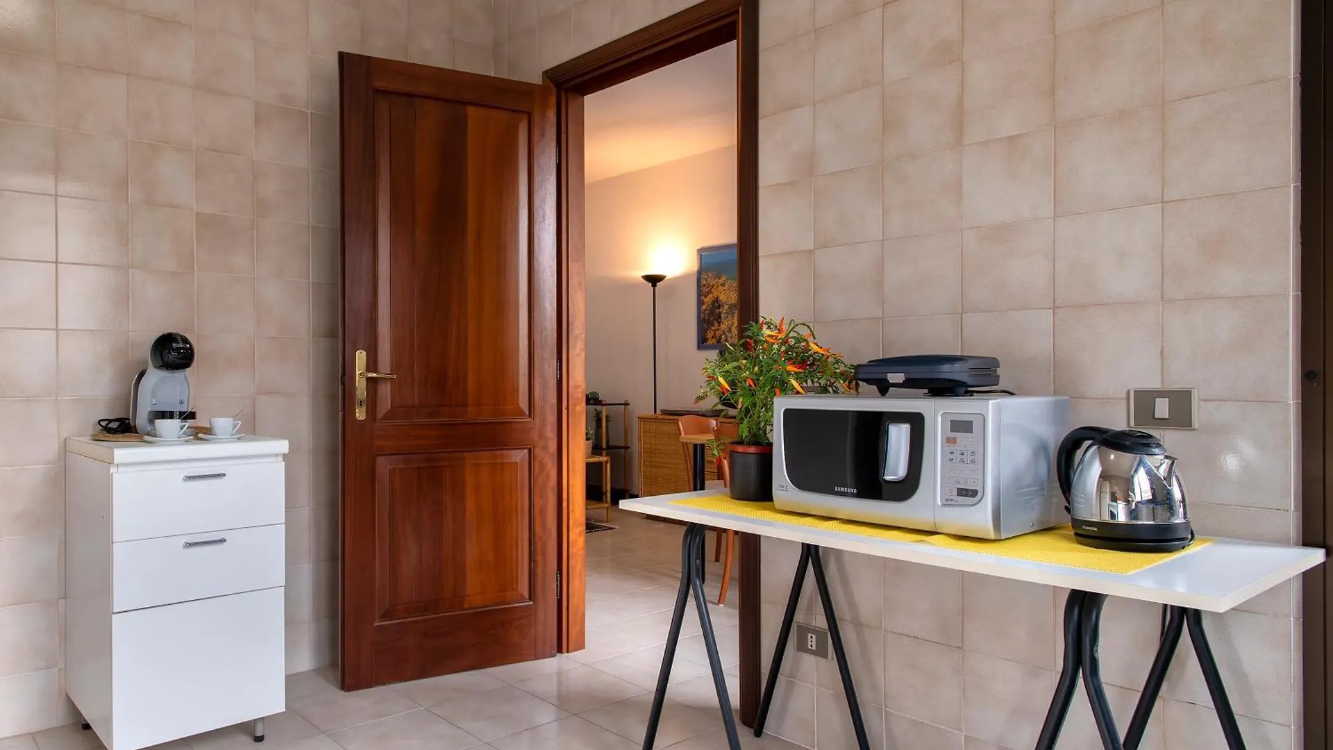 Sardinia Re - Lilium Central Flat - Free Parking Alghero 0*,  Italien