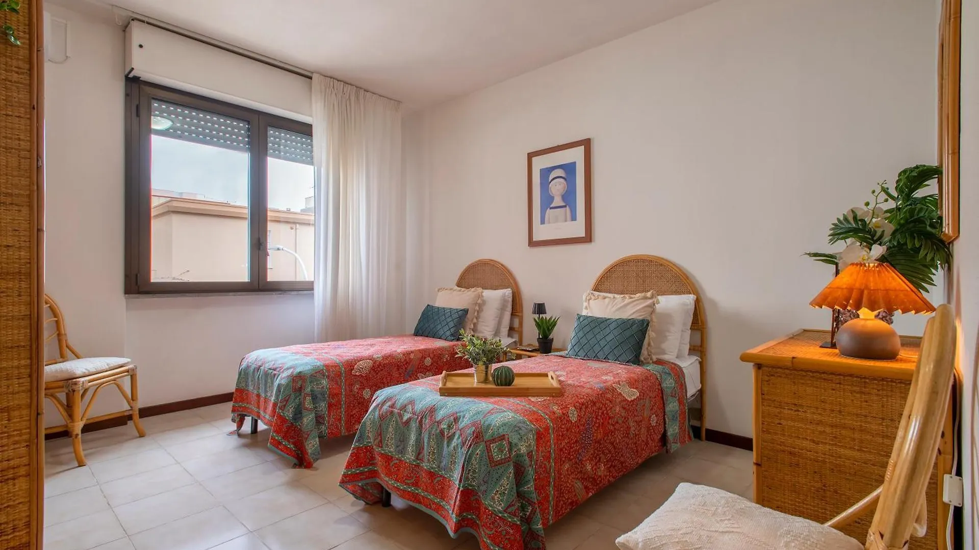 Sardinia Re - Lilium Central Flat - Free Parking Alghero Apartment